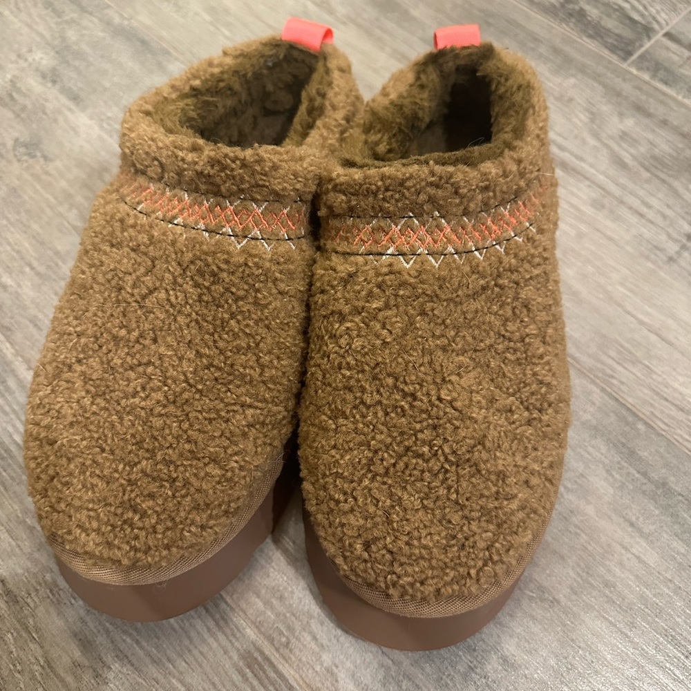 Ugg slippers